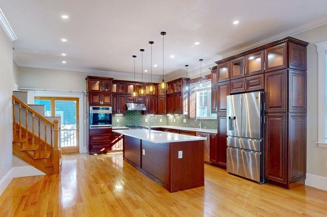 169 Sumner Street, Quincy, MA 02169