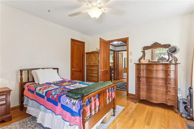 21 Rens RD, Poquoson, VA 23662