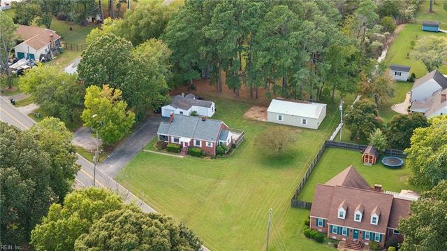 21 Rens RD, Poquoson, VA 23662