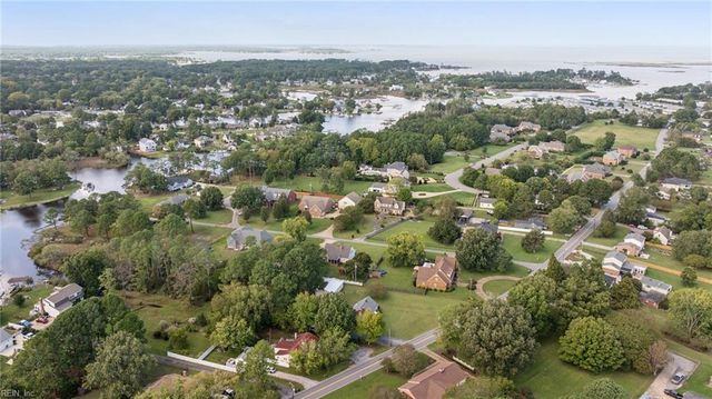 21 Rens RD, Poquoson, VA 23662