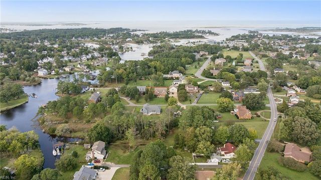 21 Rens RD, Poquoson, VA 23662