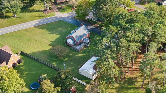 21 Rens RD, Poquoson, VA 23662