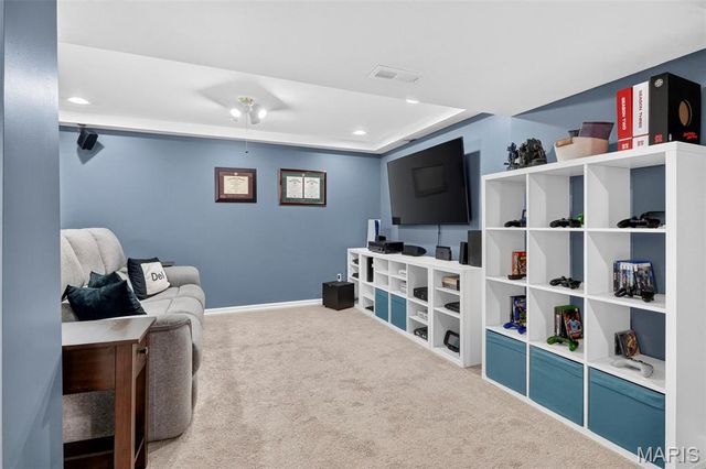 404 Silver Maple Court, Fenton, MO 63026