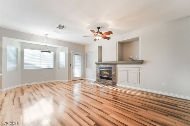 322 Laguna Glen Drive, Henderson, NV 89014