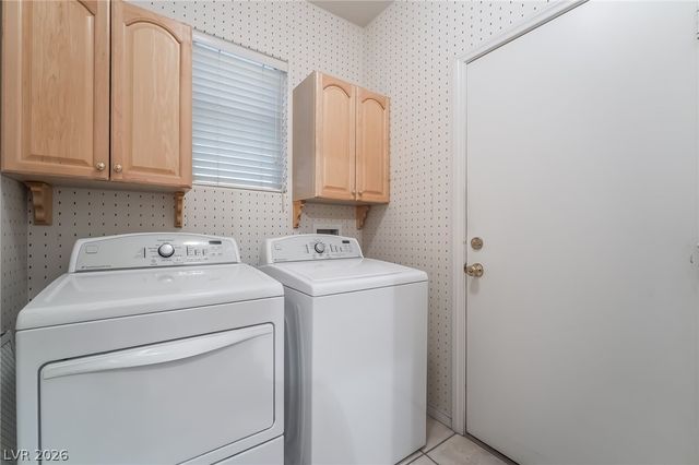 322 Laguna Glen Drive, Henderson, NV 89014