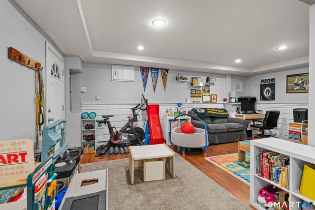 13 Roberts Avenue, Watertown, CT 06795