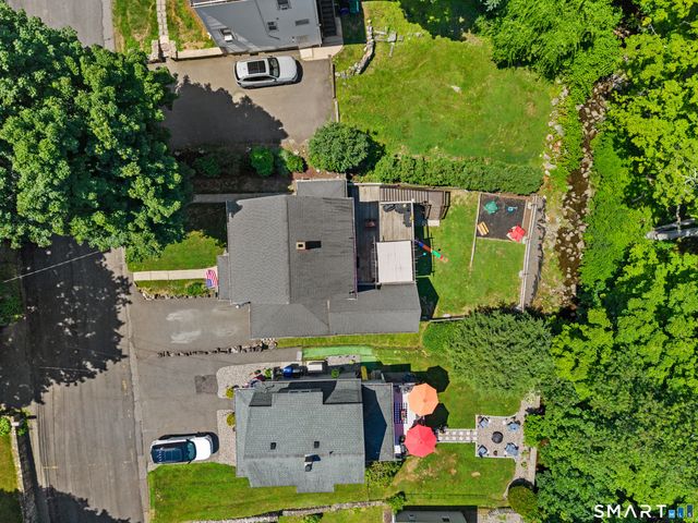 13 Roberts Avenue, Watertown, CT 06795