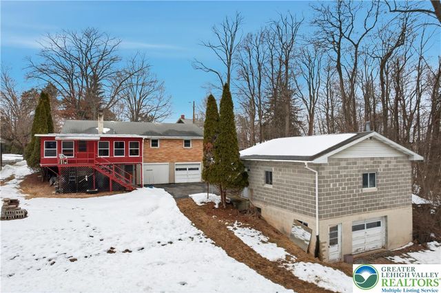 463 Linden Street, Coopersburg Boro, PA 18036