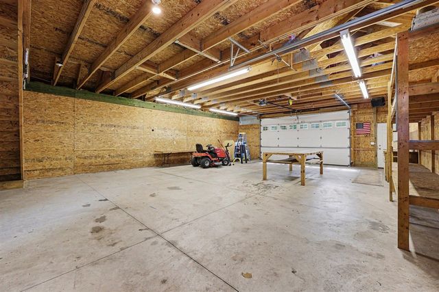 19025 W Old Us Highway 12, Chelsea, MI 48118