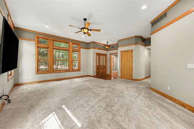 19025 W Old Us Highway 12, Chelsea, MI 48118