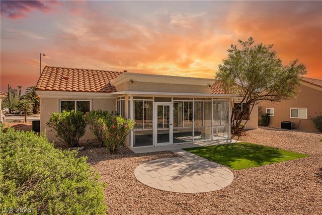 9009 Signal Terrace Drive, Las Vegas, NV 89134