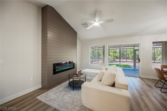 9009 Signal Terrace Drive, Las Vegas, NV 89134