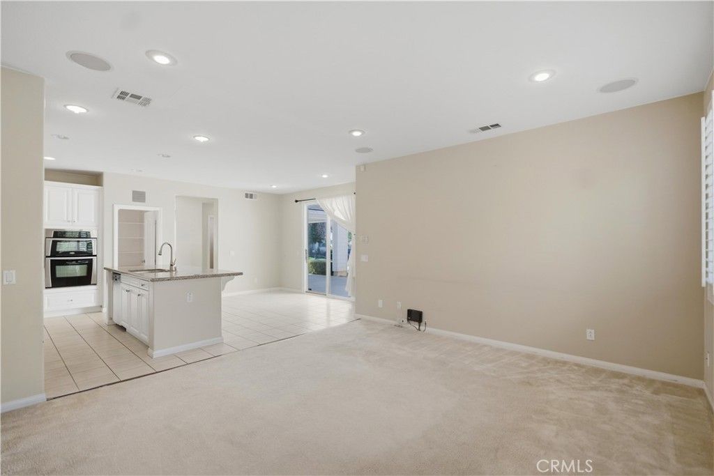 Image 22 of property listing at 653 E Gardenia Drive, Azusa, CA 91702