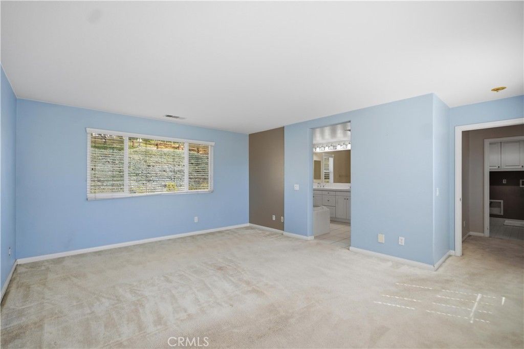 Image 41 of property listing at 653 E Gardenia Drive, Azusa, CA 91702