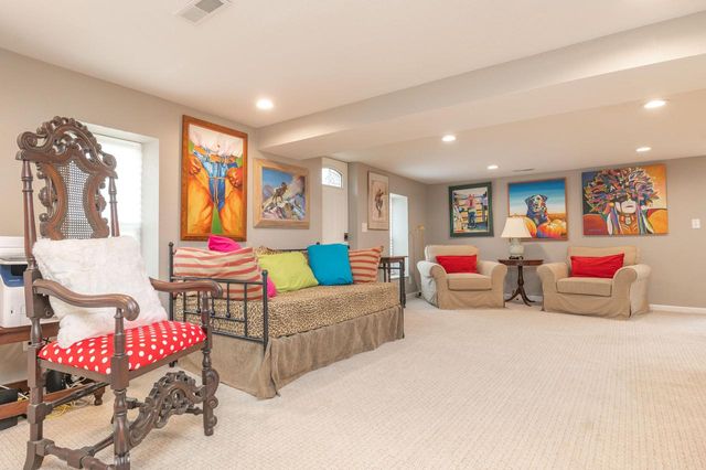 N39W27485 Hillside Grove ROAD, Pewaukee, WI 53072