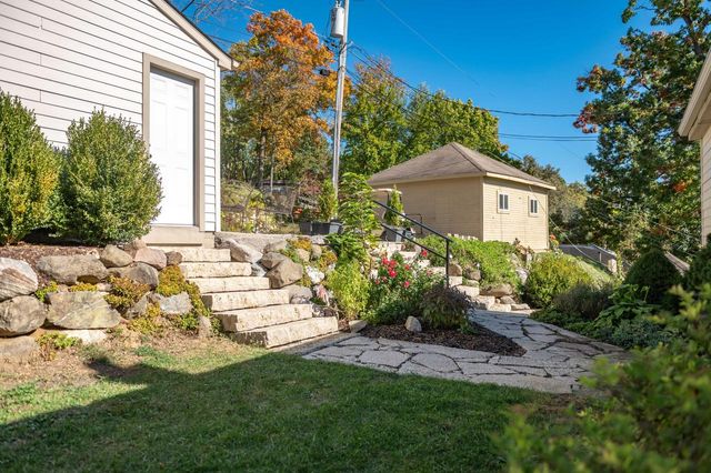 N39W27485 Hillside Grove ROAD, Pewaukee, WI 53072