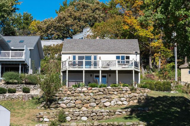 N39W27485 Hillside Grove ROAD, Pewaukee, WI 53072