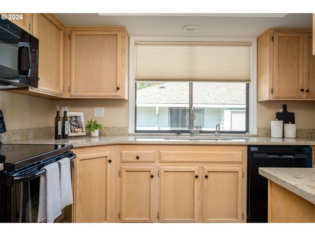 31782 Sw FAIRWAY VILLAGE Loop, Wilsonville, OR 97070