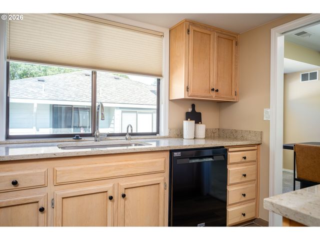 31782 Sw FAIRWAY VILLAGE Loop, Wilsonville, OR 97070