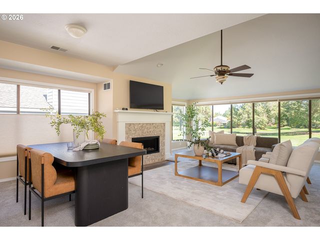 31782 Sw FAIRWAY VILLAGE Loop, Wilsonville, OR 97070