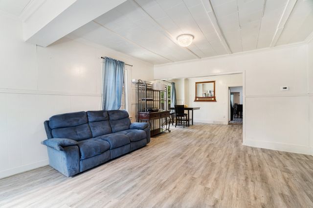 947 SE 6th Street, Paris, TX 75460