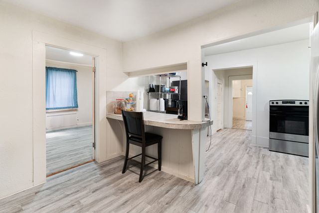 947 SE 6th Street, Paris, TX 75460