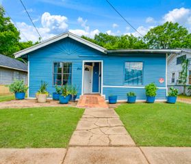 947 SE 6th Street, Paris, TX 75460