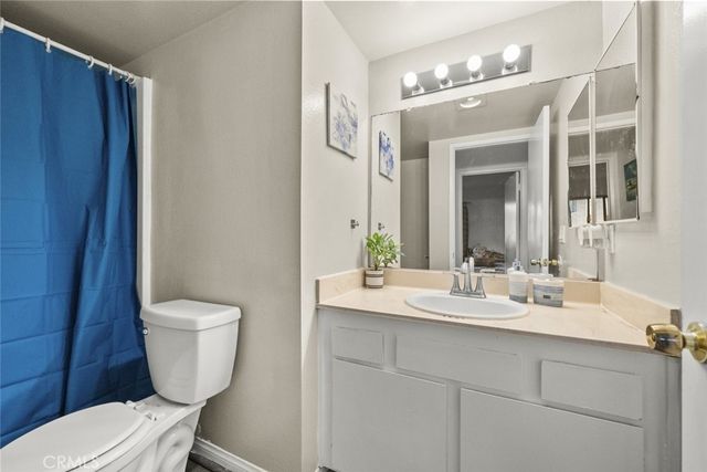 8801 Willis Avenue 34, Panorama City, CA 91402