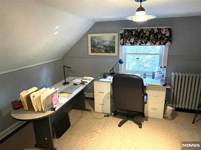 1 Grange Court, Teaneck, NJ 07666