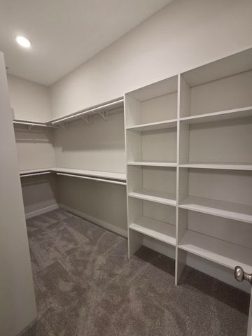 340 OAK HAVEN CIR, Oakland, TN 38060