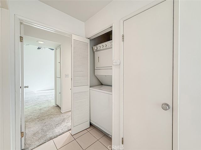 24524 Mcbean 14, Valencia, CA 91355