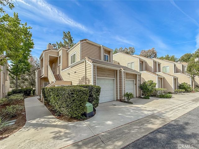 24524 Mcbean 14, Valencia, CA 91355
