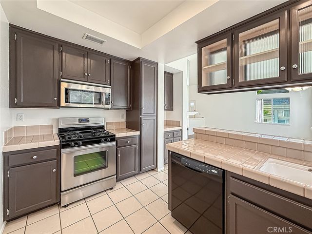 24524 Mcbean 14, Valencia, CA 91355