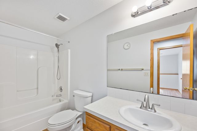 10419 W 35th St S, Wichita, KS 67215