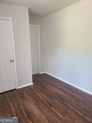 1604 Picadilly Court NE, Conyers, GA 30013