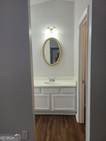 1604 Picadilly Court NE, Conyers, GA 30013