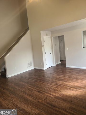 1604 Picadilly Court NE, Conyers, GA 30013