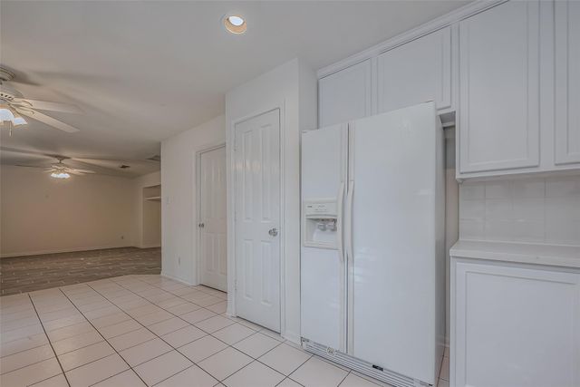 34 S Willow Point Circle, The Woodlands, TX 77382