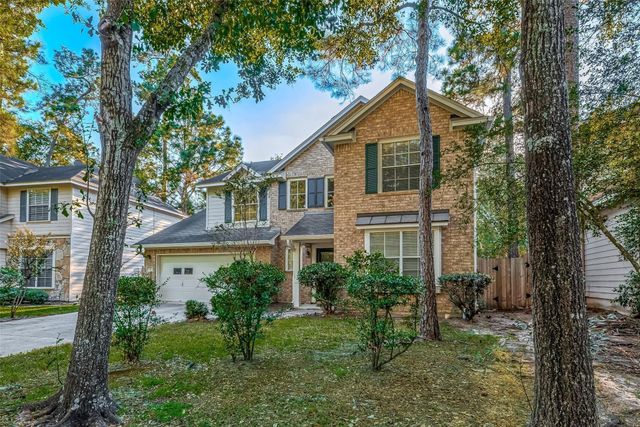 34 S Willow Point Circle, The Woodlands, TX 77382