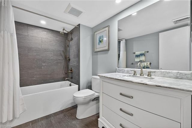 7000 Estero BLVD 201, Fort Myers Beach, FL 33931