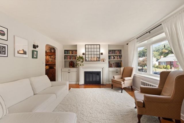 12 Headland Way, Medford, MA 02155