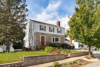 12 Headland Way, Medford, MA 02155