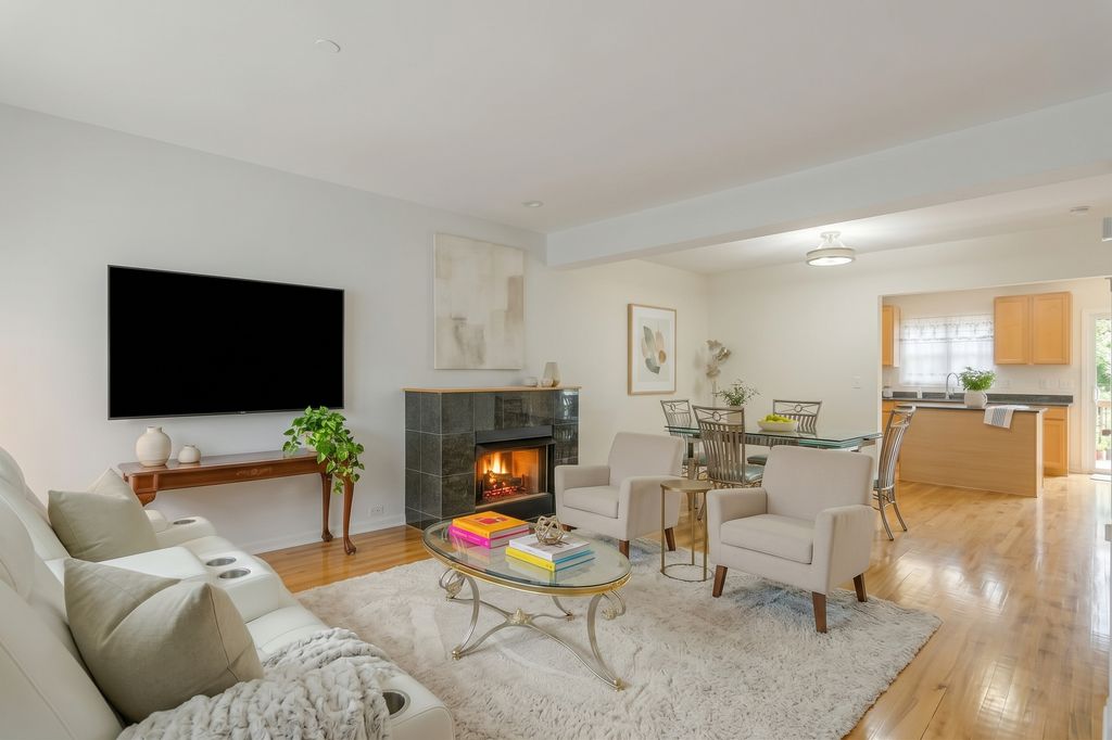 821 N Harlem Avenue, Oak Park, IL 60302 — photo 4