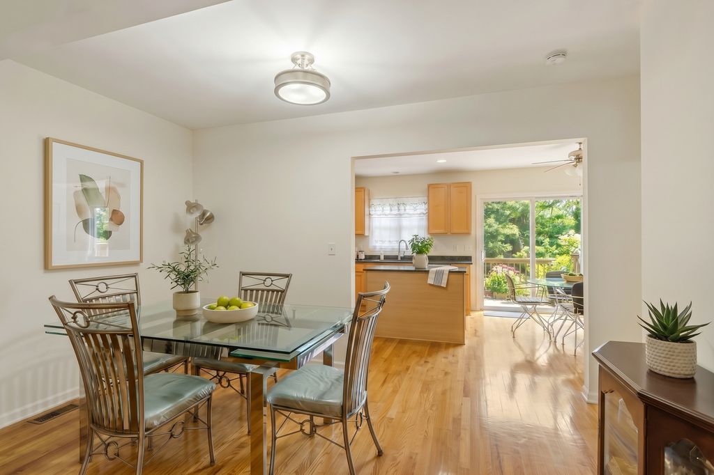 821 N Harlem Avenue, Oak Park, IL 60302 — photo 5