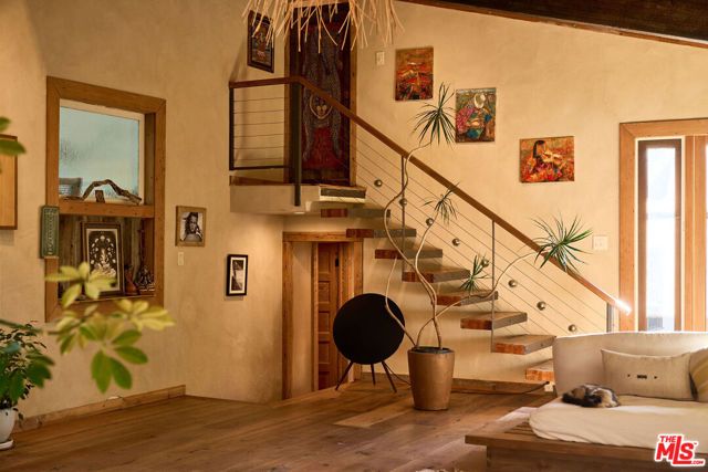 22068 Topanga School Road, Topanga (los Angeles), CA 90290