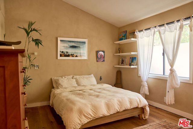 22068 Topanga School Road, Topanga (los Angeles), CA 90290