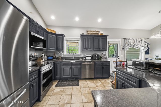 2830 Dalton Drive, Sevierville, TN 37876