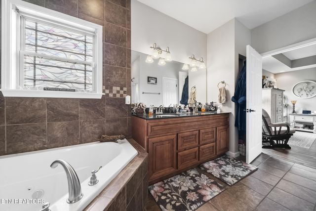 2830 Dalton Drive, Sevierville, TN 37876