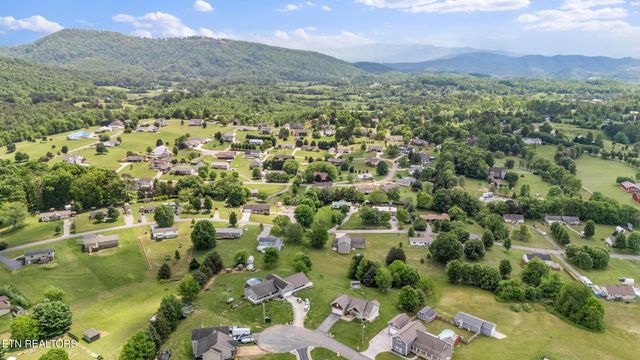 2830 Dalton Drive, Sevierville, TN 37876