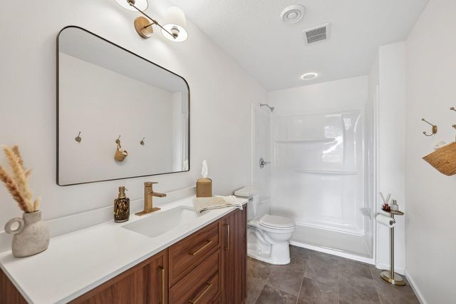 415 Eagle Street NW, Isanti, MN 55040